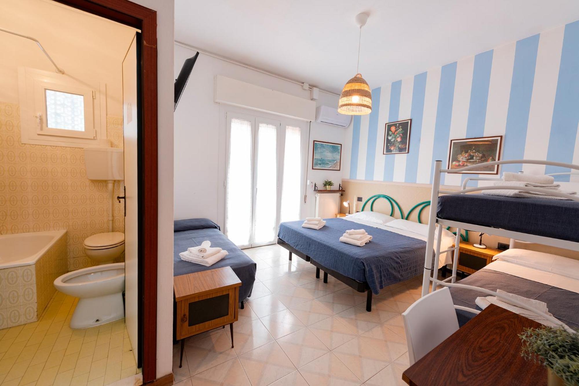 La Villa Cervia Exterior photo
